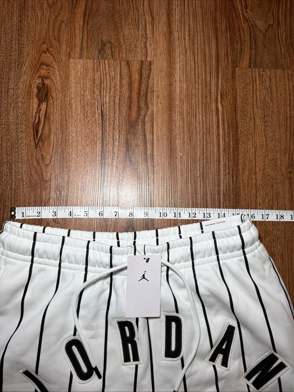 Air Jordan Brooklyn Diamond Fleece Shorts Mens Sz LARGE L White Black Striped